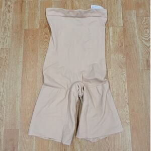 Spanx Shapewear Shorts Women Sz Small Beige Power Series Tummy Control Seamless